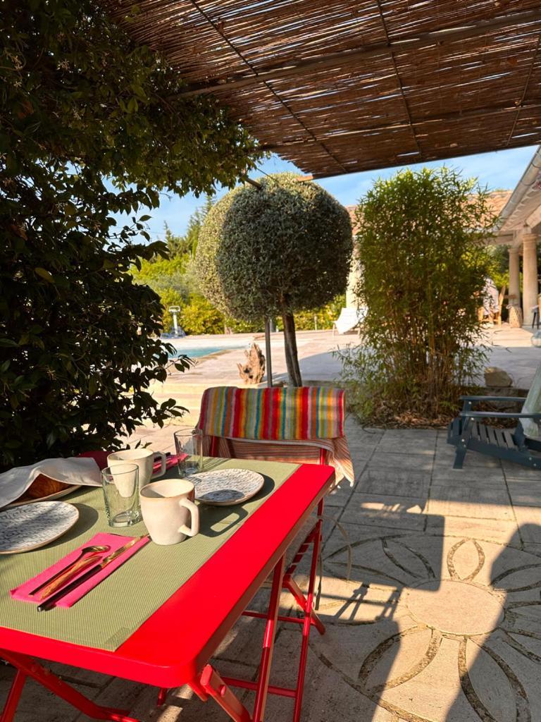 Mas des Bambous Saint-Rémy-de-Provence Exterior foto